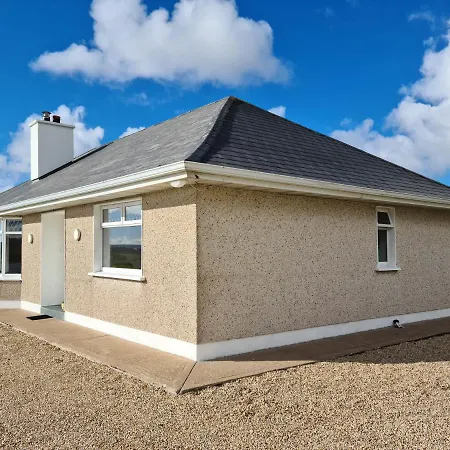 Highlander House Donegal ドネゴール